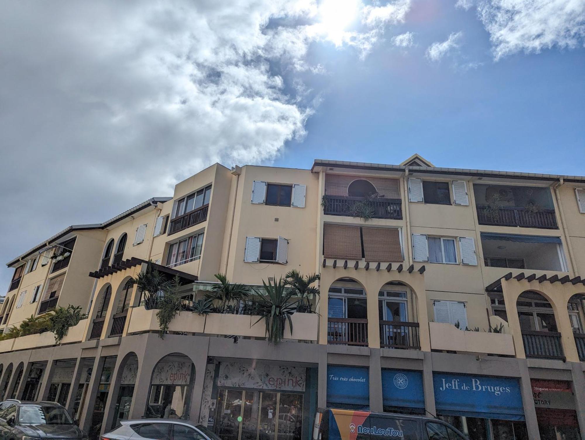 Apartamento Cap Saint Gilles - T3 Vue Sur Le Port Exterior foto
